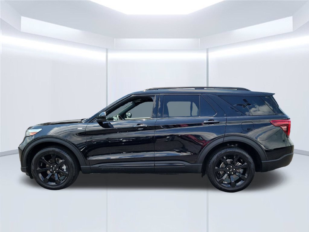 Certified 2024 Ford Explorer ST-Line w/ Class IV Trailer Tow Package AWD/4WD image 9