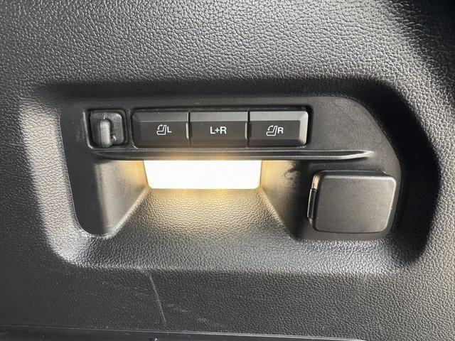 Certified 2022 Ford Explorer ST w/ Equipment Group 401A image 20