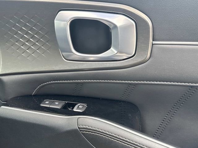 Used 2022 Kia Sorento SX FWD image 21