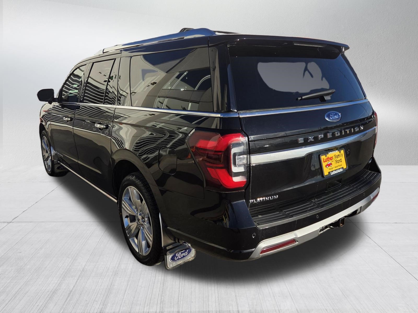 Certified 2023 Ford Expedition Max Platinum AWD/4WD image 5