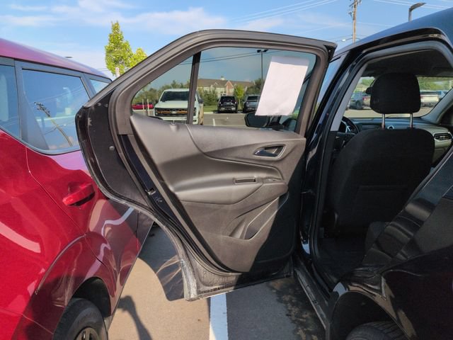 Used 2020 Chevrolet Equinox LT w/ Driver Convenience Package AWD/4WD image 23