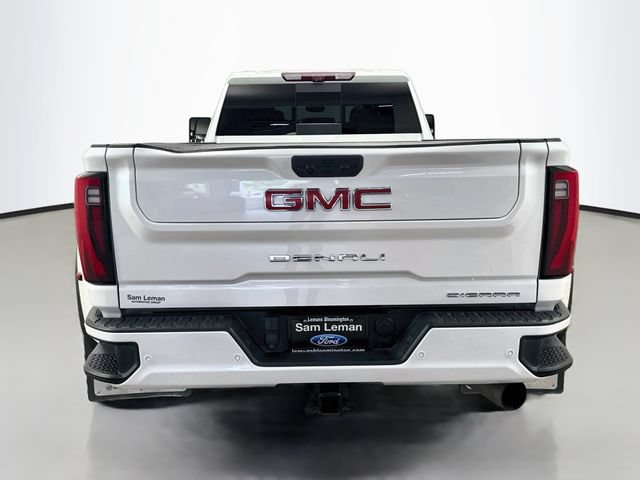 Used 2024 GMC Sierra 3500 Denali w/ Technology Package AWD/4WD image 6