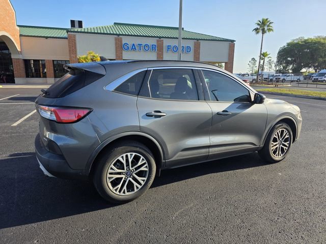 Certified 2022 Ford Escape SEL w/ Technology Package AWD/4WD image 5