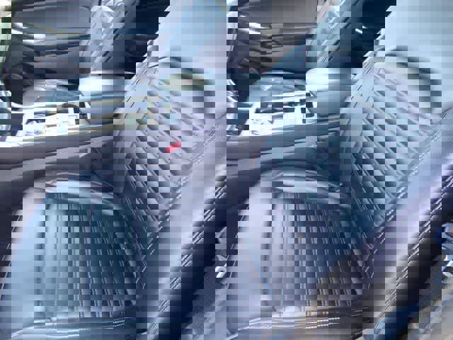 Certified 2023 Ford Edge SEL image 7