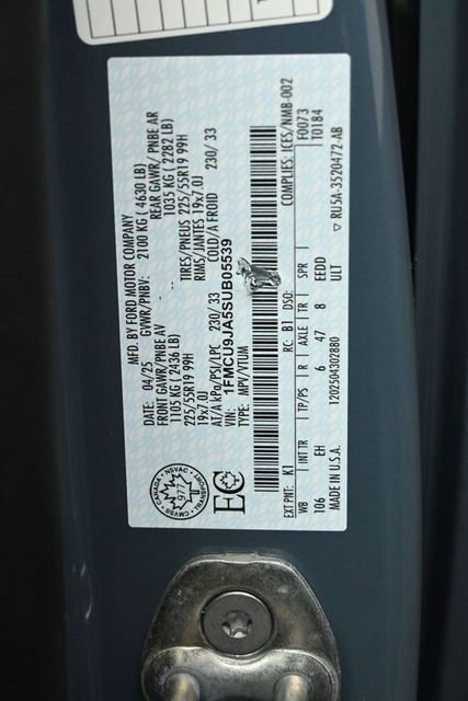 Certified 2025 Ford Escape Platinum AWD/4WD image 51