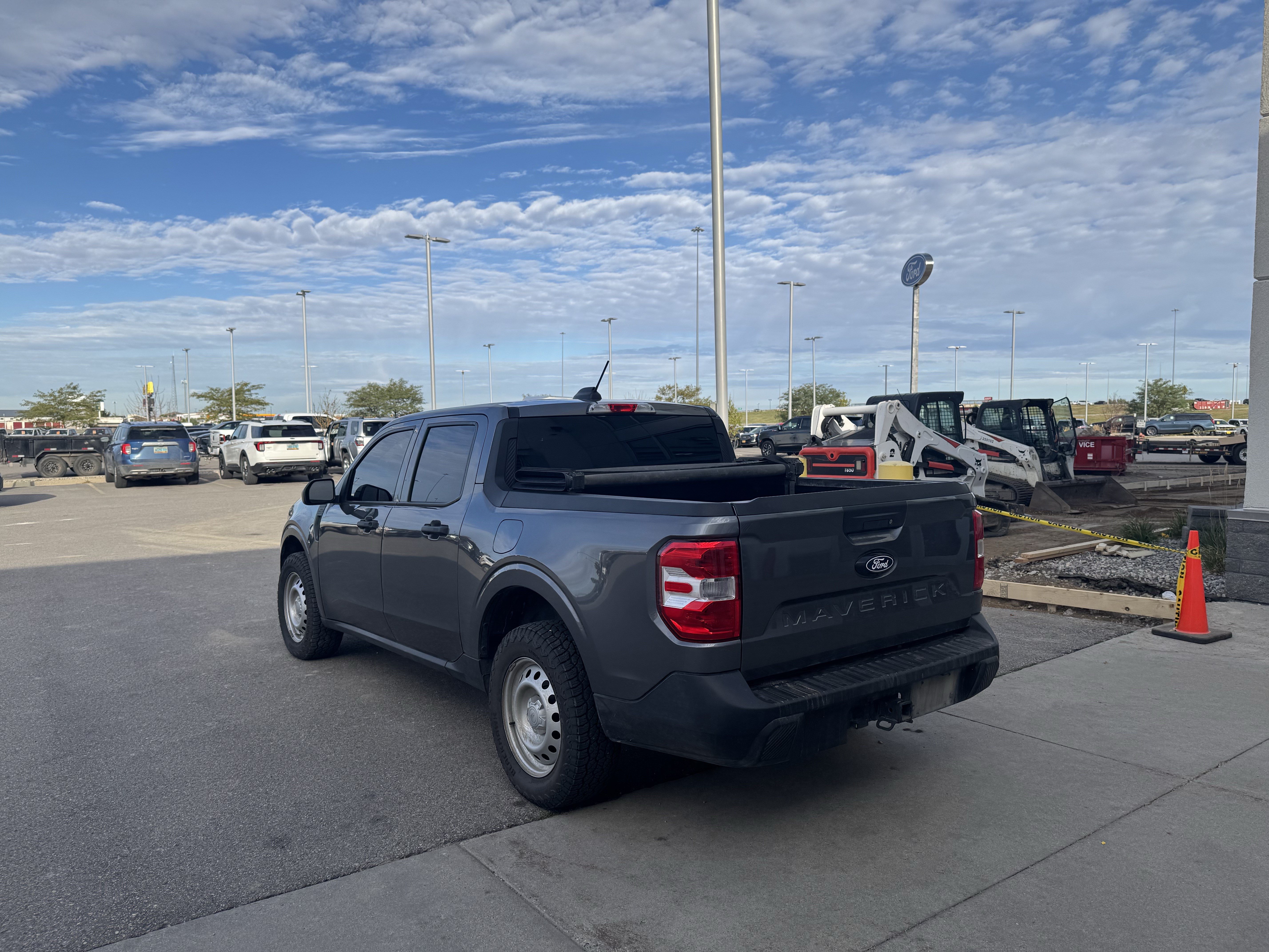 Certified 2025 Ford Maverick XL w/ Equipment Group 101A AWD/4WD image 4