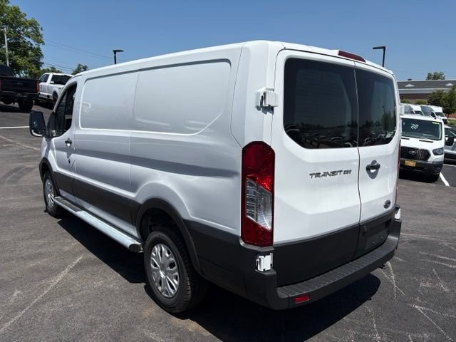 Certified 2025 Ford Transit 250 Low Roof w/ Exterior Upgrade Package RWD image 5