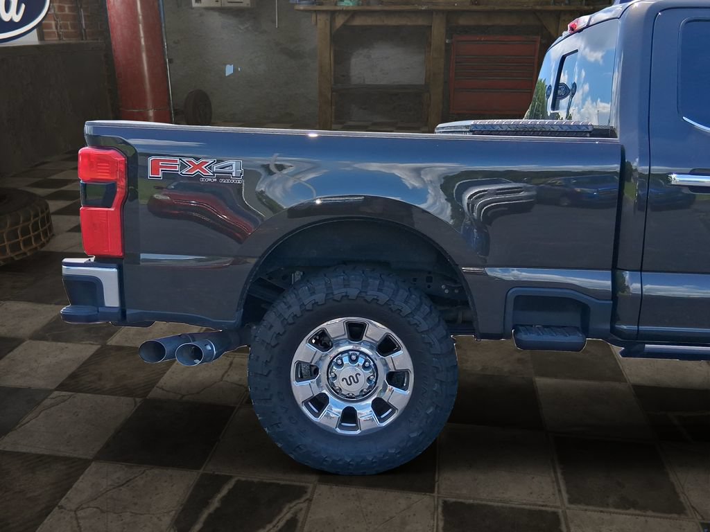 Certified 2025 Ford F250 King Ranch w/ Chrome Package AWD/4WD image 8