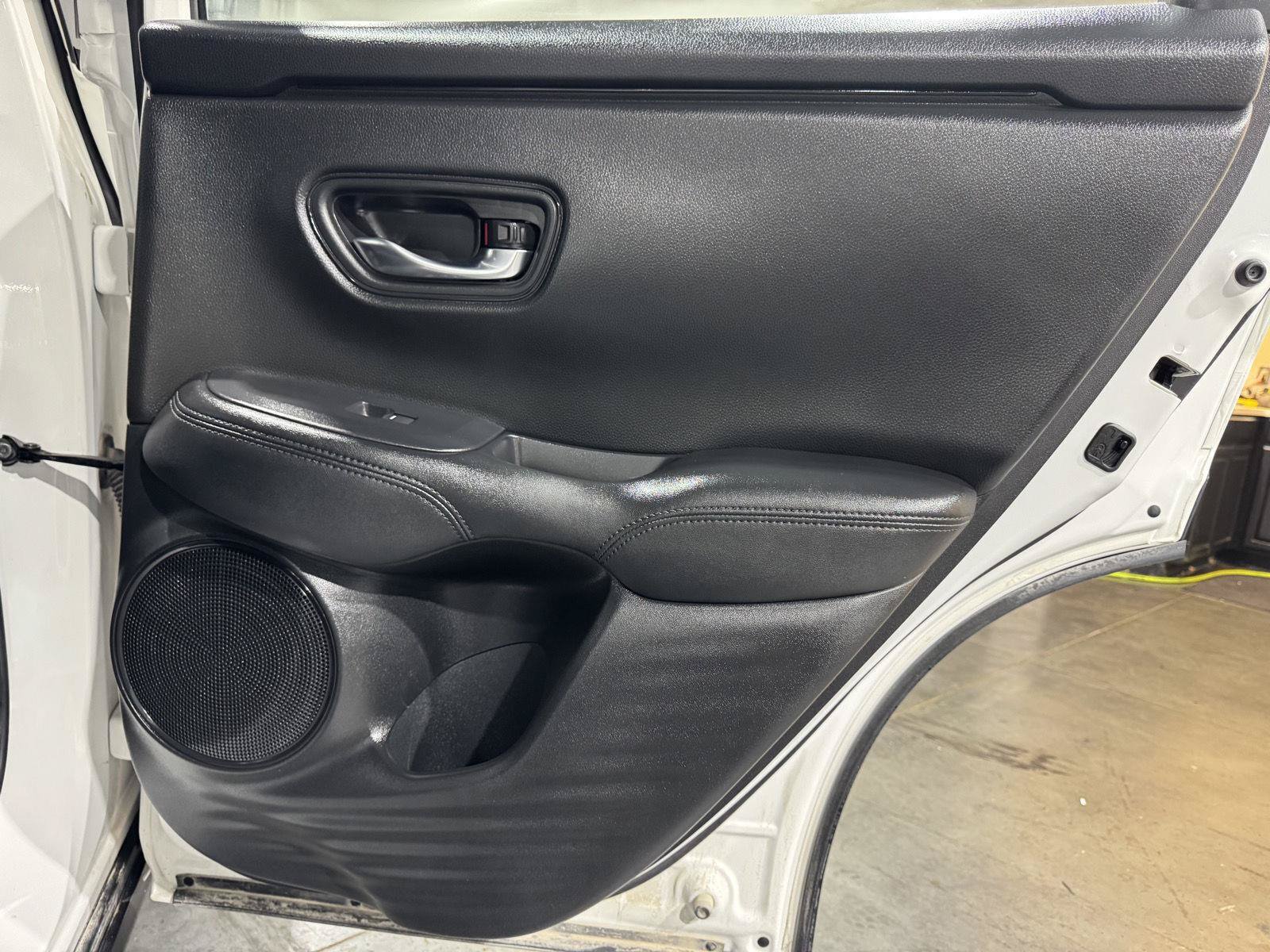 Used 2024 Honda HR-V LX image 26