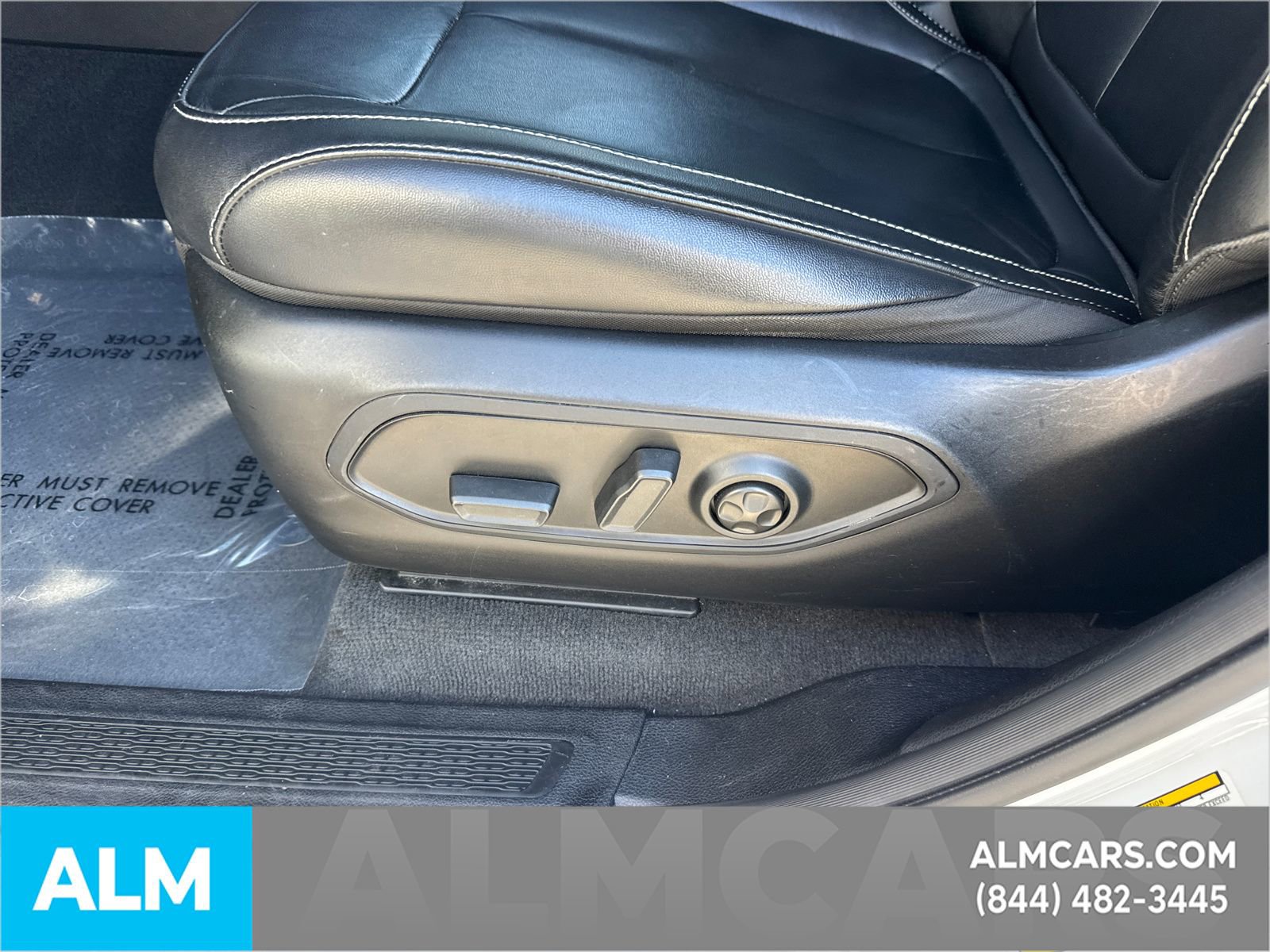 Used 2022 Jeep Grand Cherokee L Limited image 11