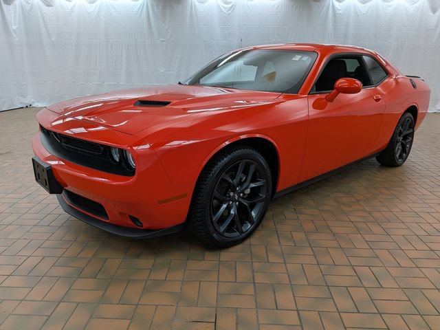 Used 2022 Dodge Challenger SXT w/ Blacktop Package RWD image 3