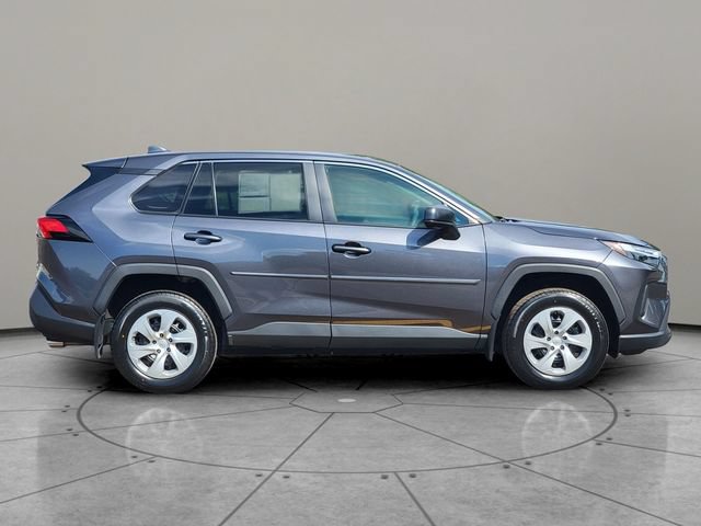 Used 2024 Toyota RAV4 LE AWD/4WD image 12