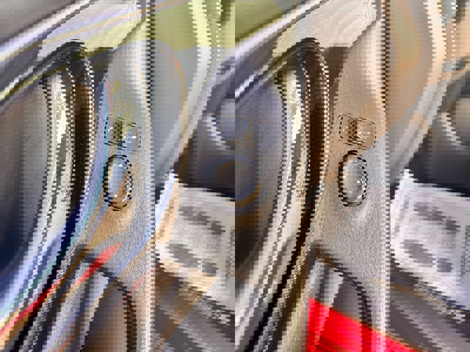 Used 2017 Nissan Rogue Sport SL w/ SL Premium Package image 27