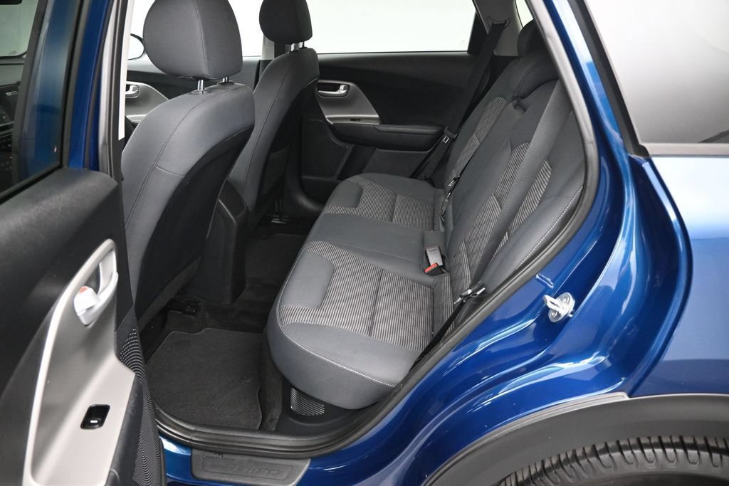 Used 2018 Kia Niro LX FWD image 19