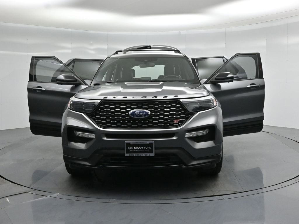 Certified 2021 Ford Explorer ST w/ Equipment Group 401A AWD/4WD image 28