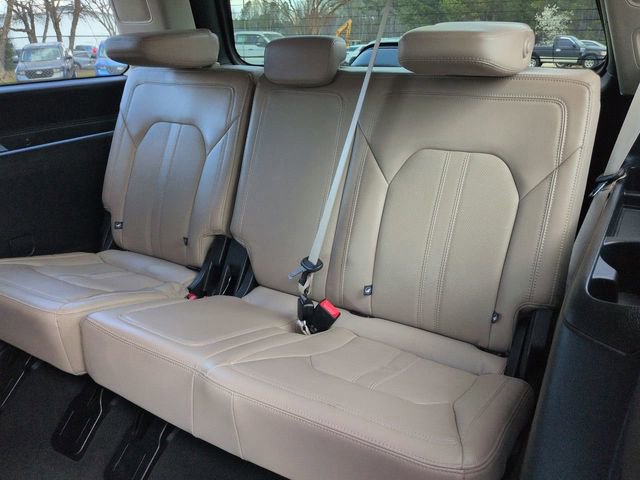 Certified 2024 Ford Expedition Limited image 13