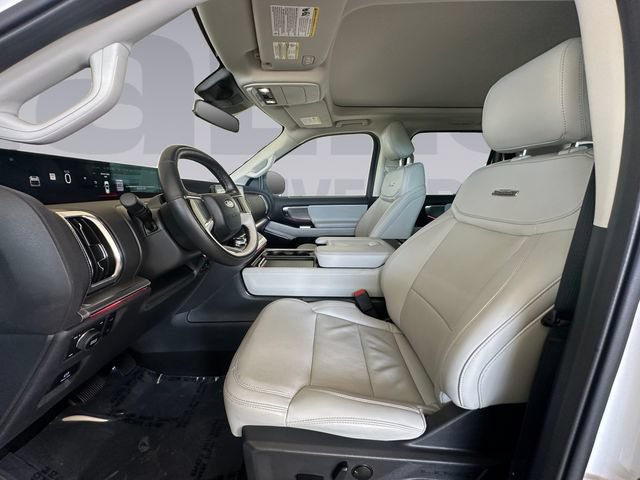 Certified 2025 Ford Expedition Max Platinum AWD/4WD image 10