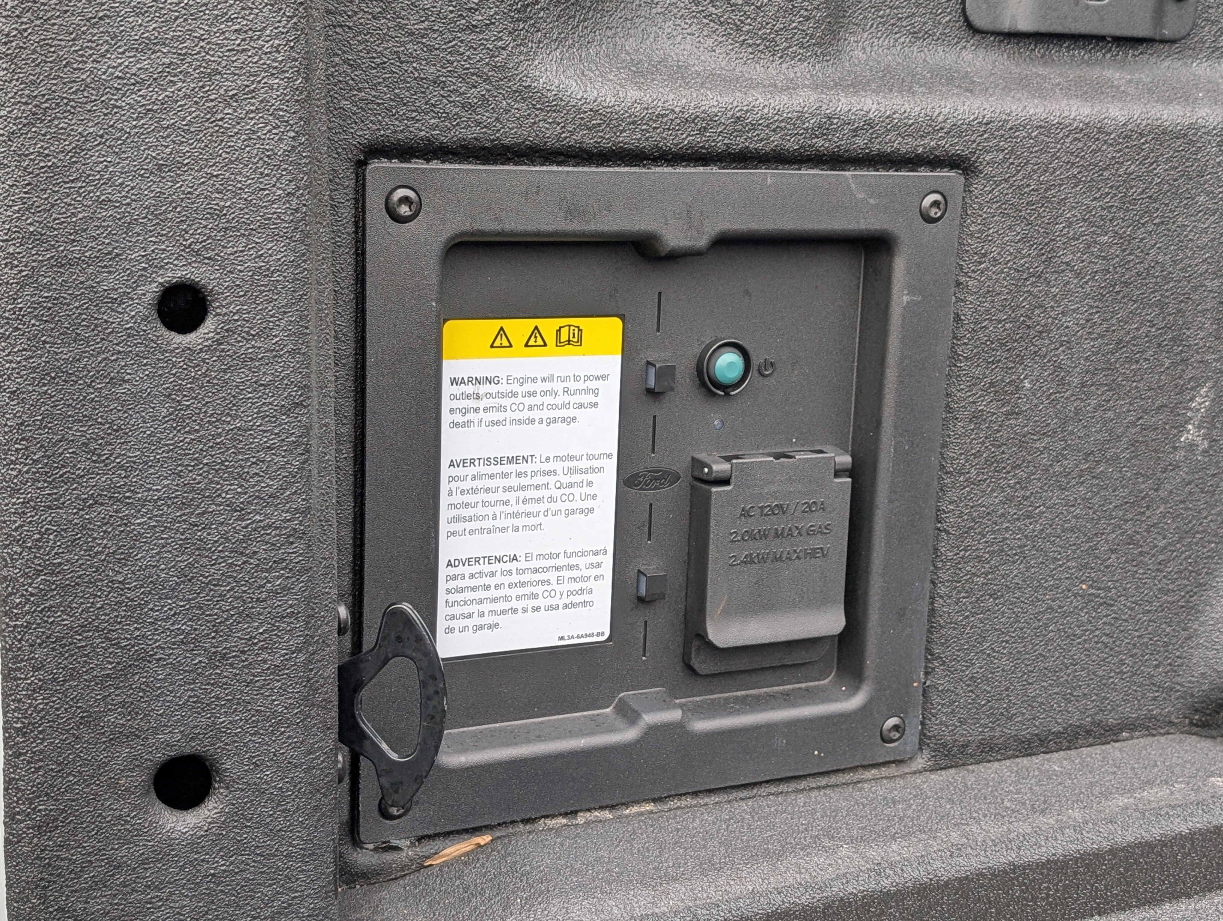 Certified 2023 Ford F150 Raptor w/ Raptor 37 Performance Package image 15