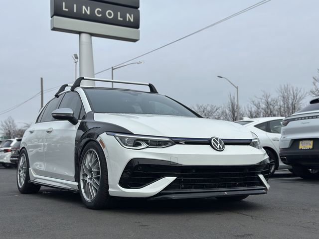 Used 2024 Volkswagen Golf R image 8