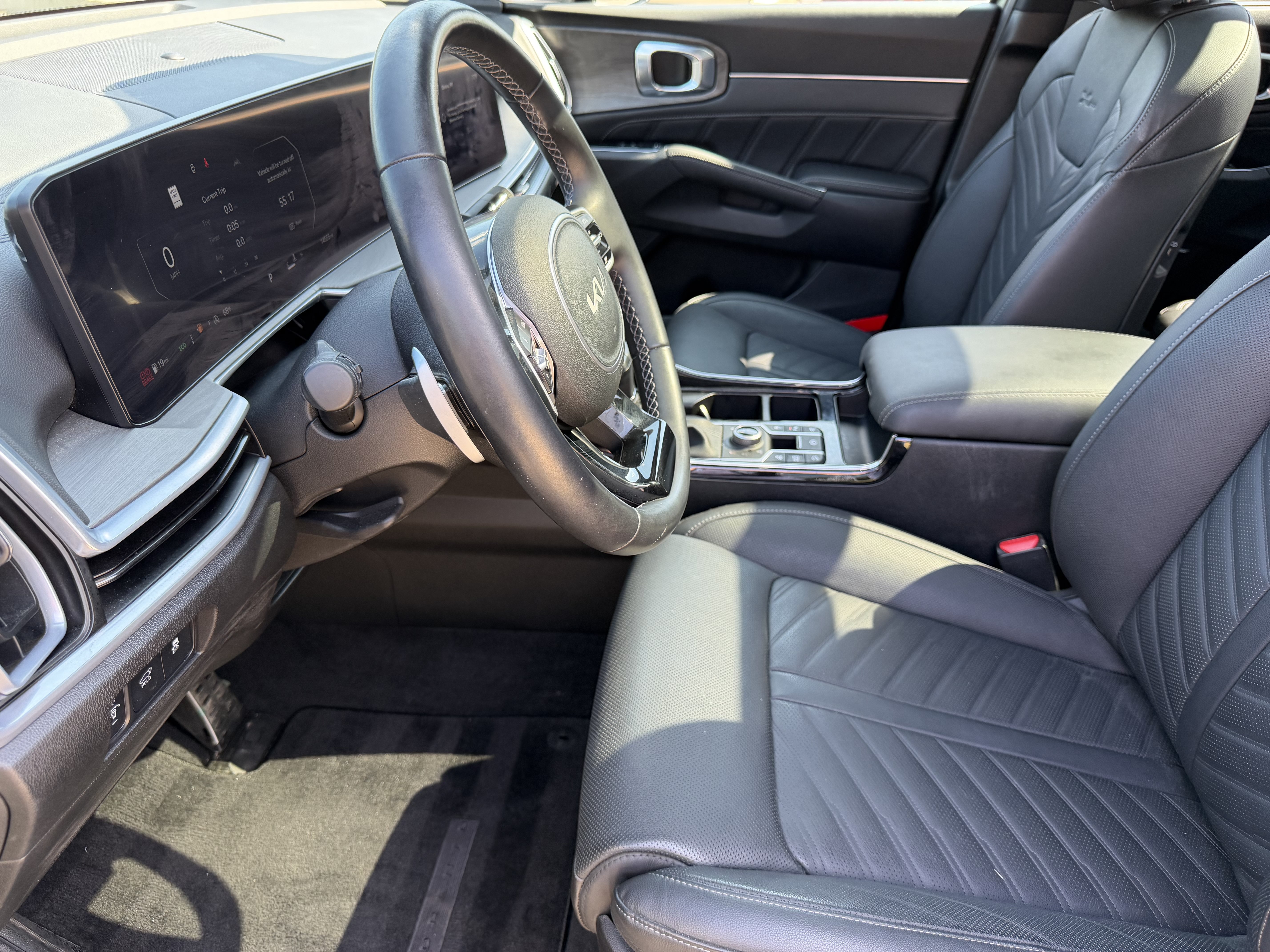 Used 2025 Kia Sorento SX Prestige AWD/4WD image 10