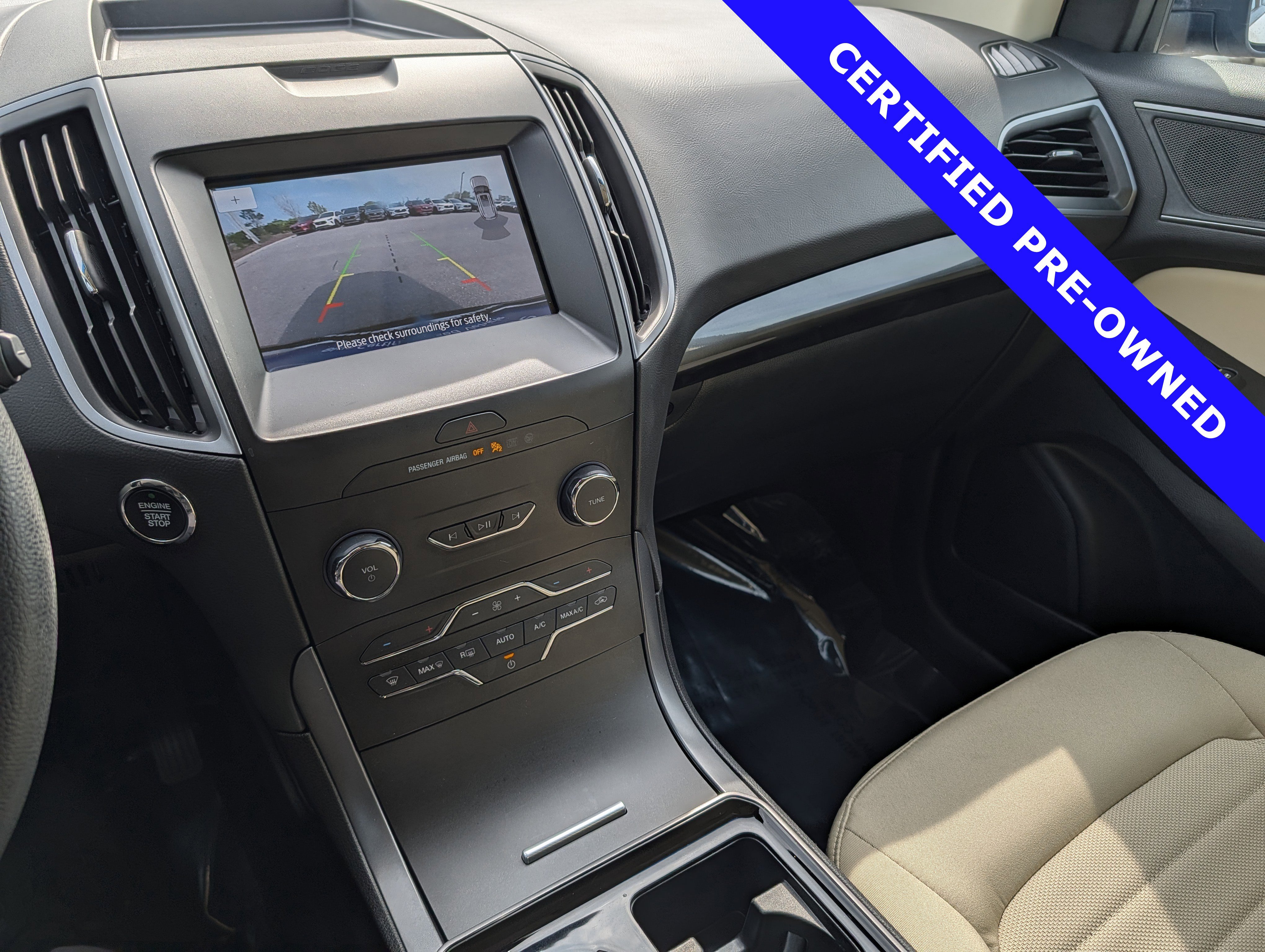 Certified 2020 Ford Edge SE image 29