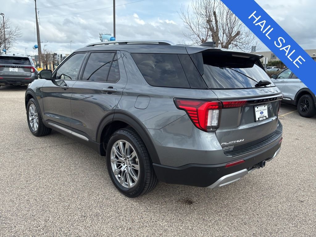 Certified 2025 Ford Explorer Platinum AWD/4WD image 6