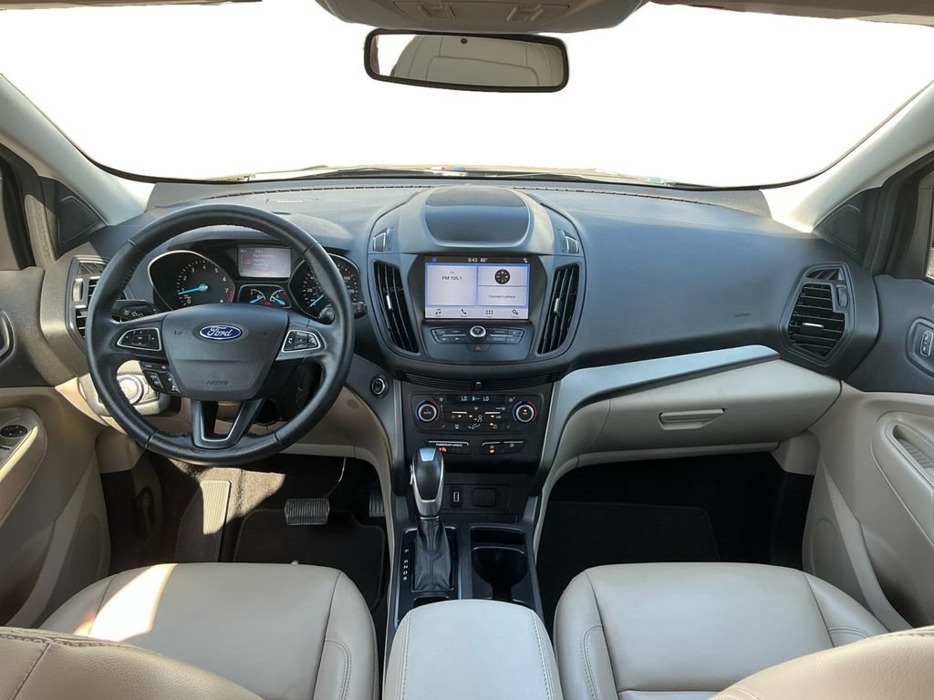 Certified 2019 Ford Escape SEL FWD image 17