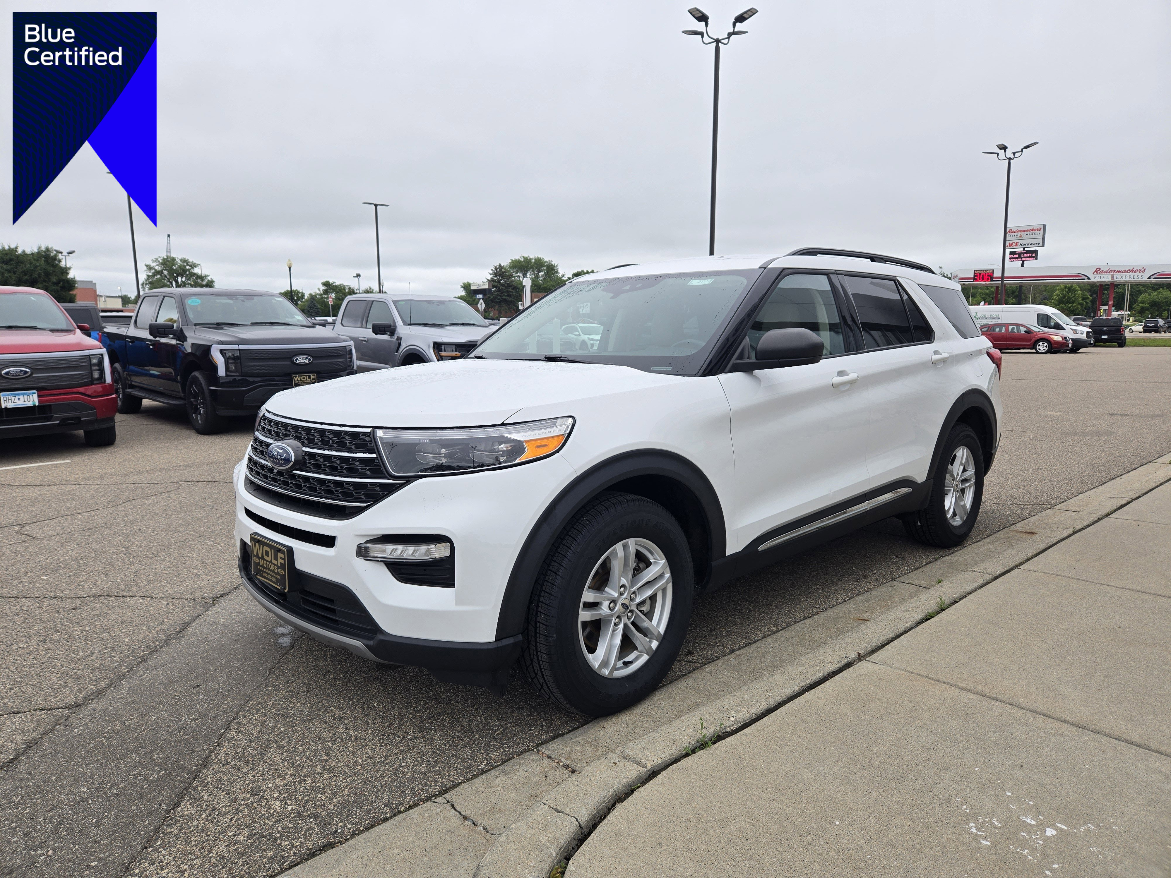 Certified 2023 Ford Explorer XLT w/ Equipment Group 202A