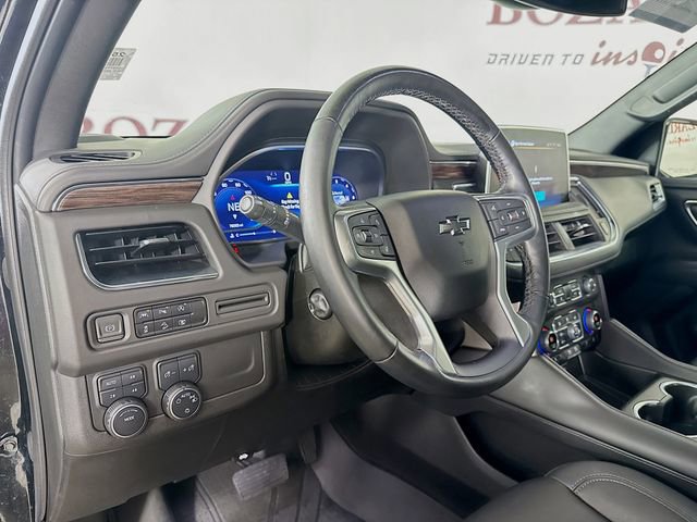 Used 2023 Chevrolet Suburban Z71 w/ Luxury Package image 11