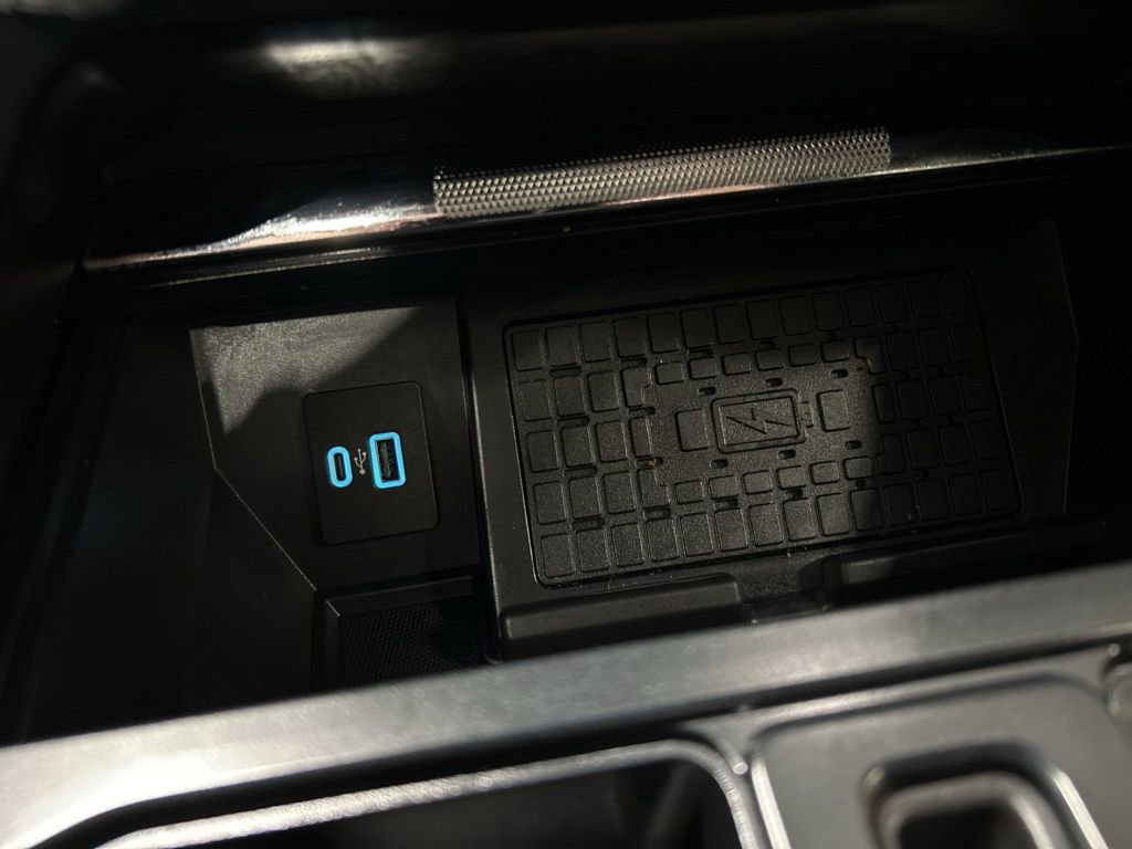 Certified 2023 Ford F150 Platinum w/ Equipment Group 701A High image 26