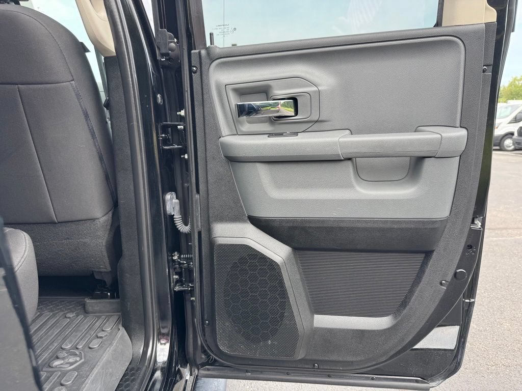 Used 2020 RAM 1500 Warlock w/ Electronics Group AWD/4WD image 23