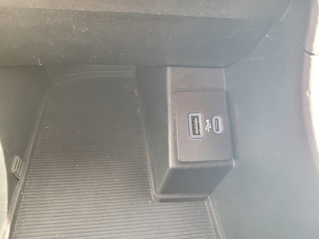 Certified 2023 Ford Edge SEL image 24