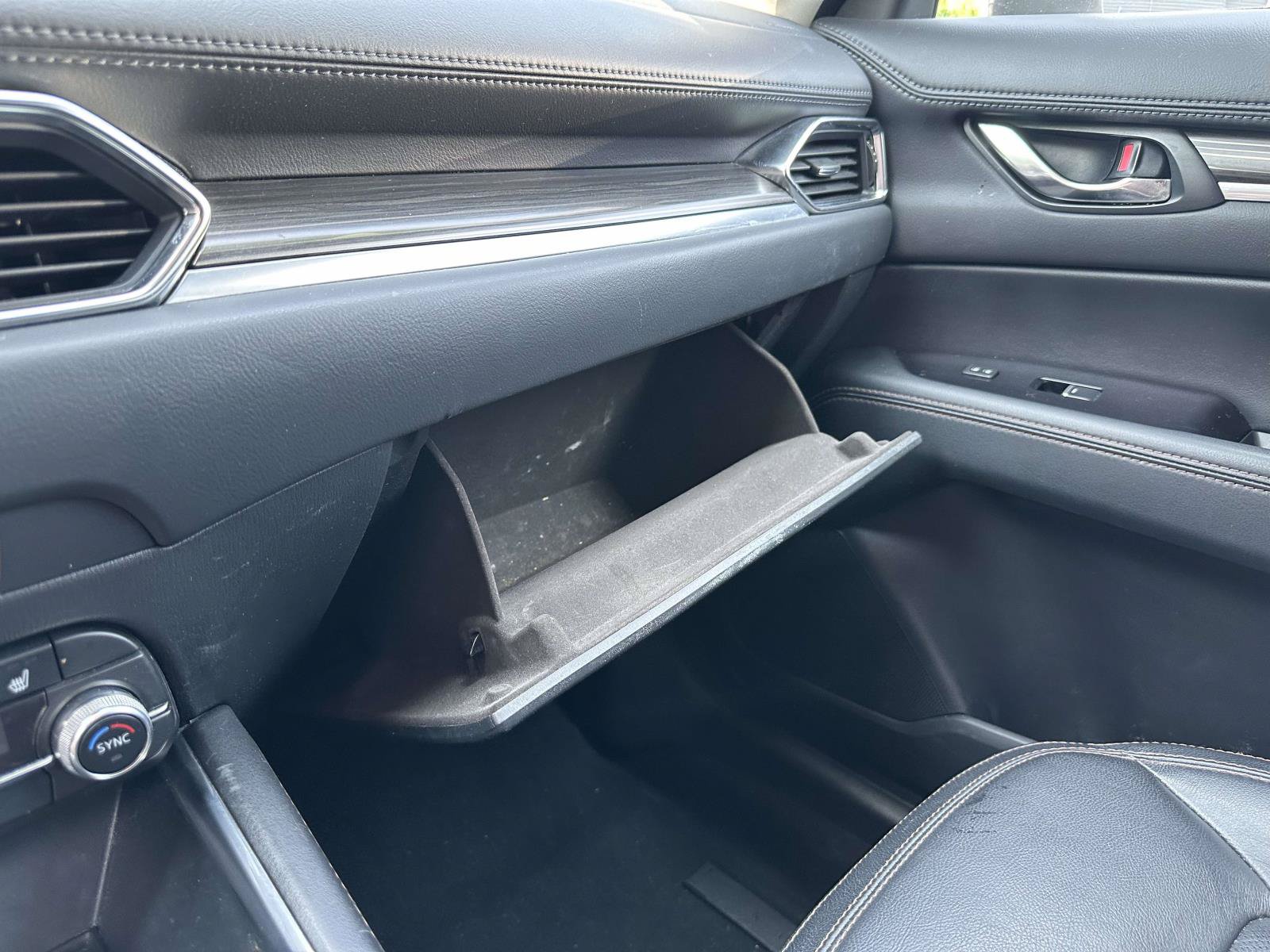 Used 2022 MAZDA CX-5 AWD 2.5 S w/ Premium Package image 18