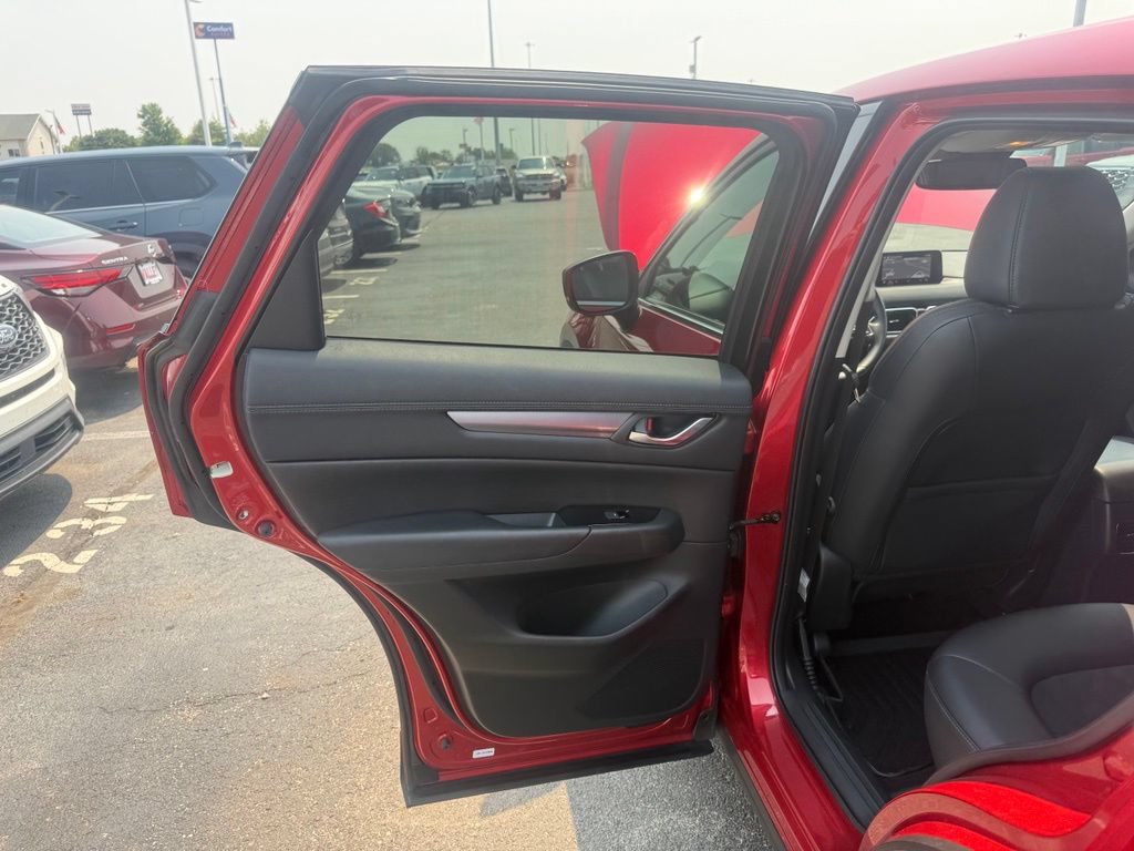 Used 2018 MAZDA CX-5 Touring w/ Preferred Equipment Package FWD image 40