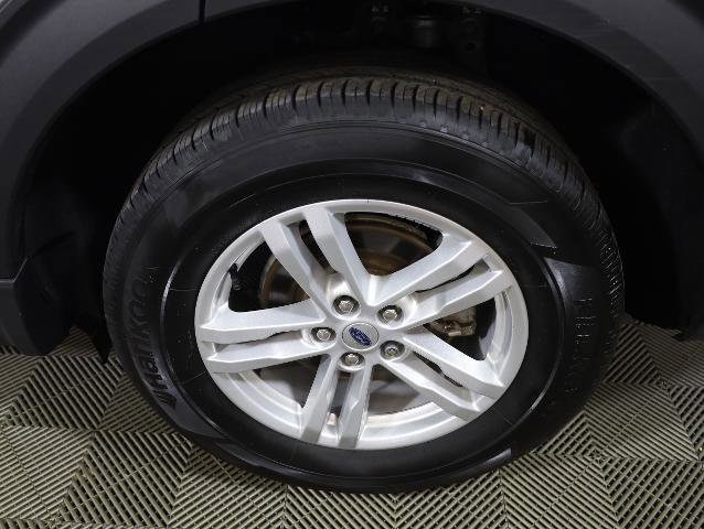 Certified 2023 Ford Explorer XLT w/ Equipment Group 202A image 22