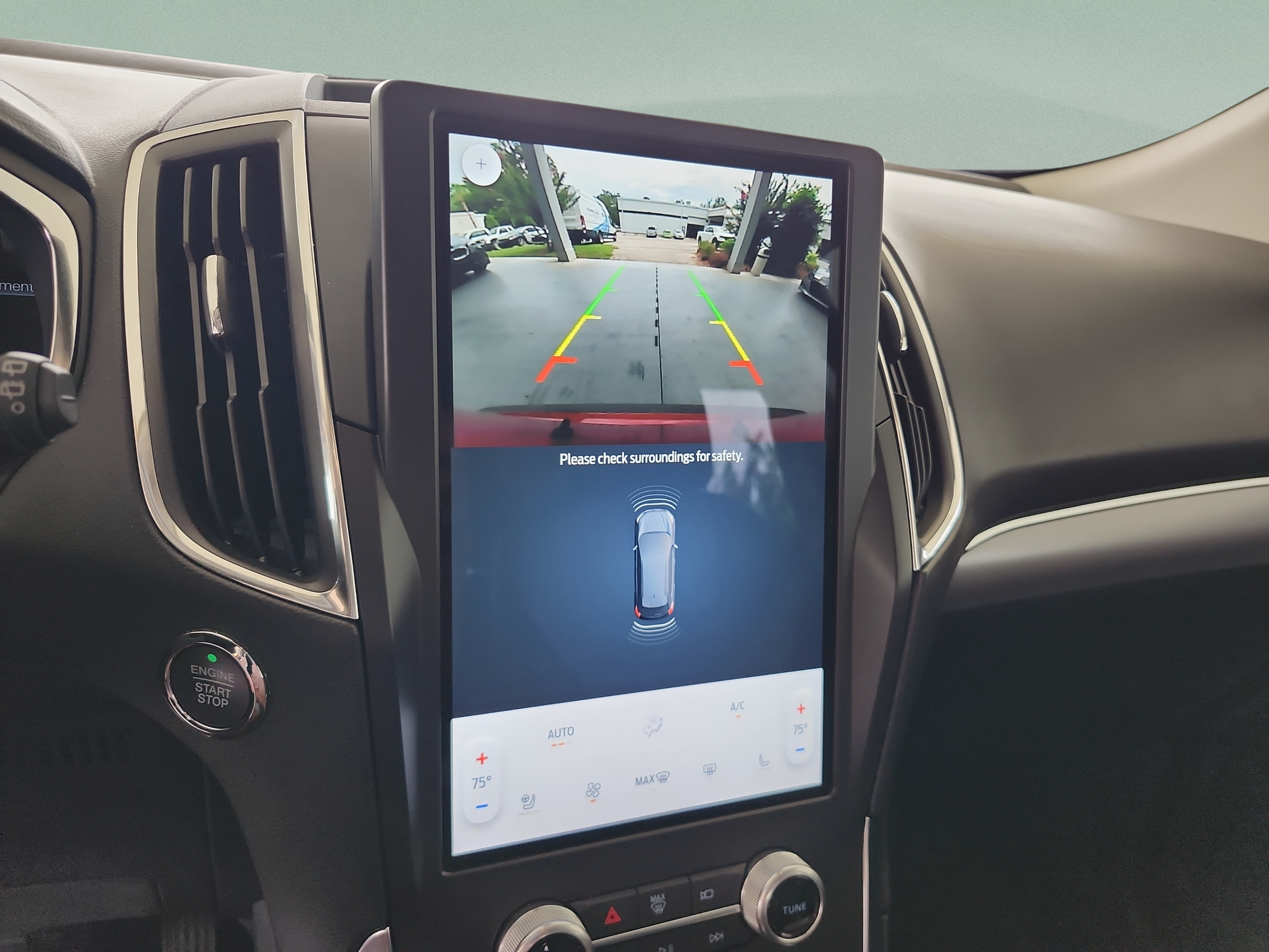 Certified 2021 Ford Edge Titanium FWD image 25