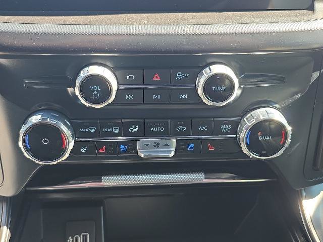 Certified 2025 Ford F150 Lariat AWD/4WD image 24