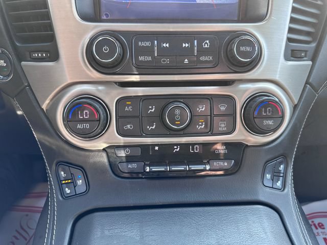 Used 2020 GMC Yukon XL Denali w/ Denali Premium Package AWD/4WD image 18