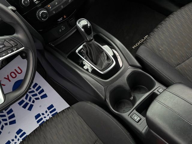 Used 2019 Nissan Rogue S image 41