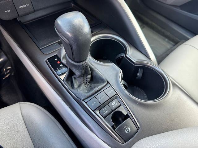 Used 2024 Toyota Camry SE FWD image 23