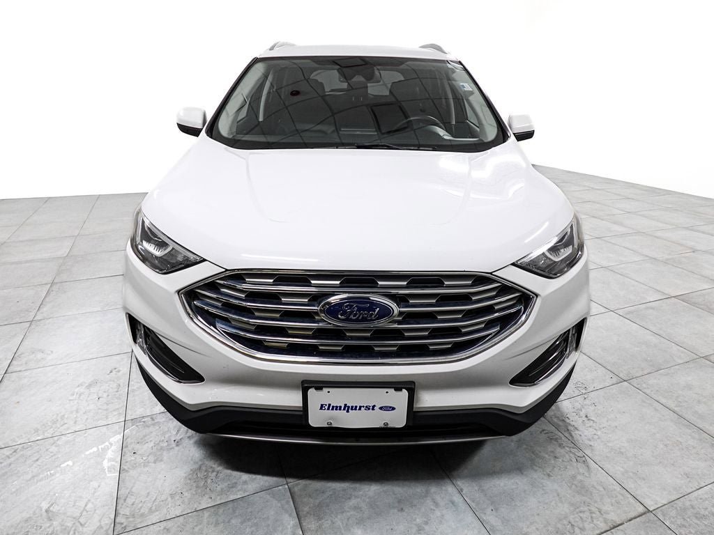 Certified 2022 Ford Edge SEL w/ Convenience Package AWD/4WD image 2