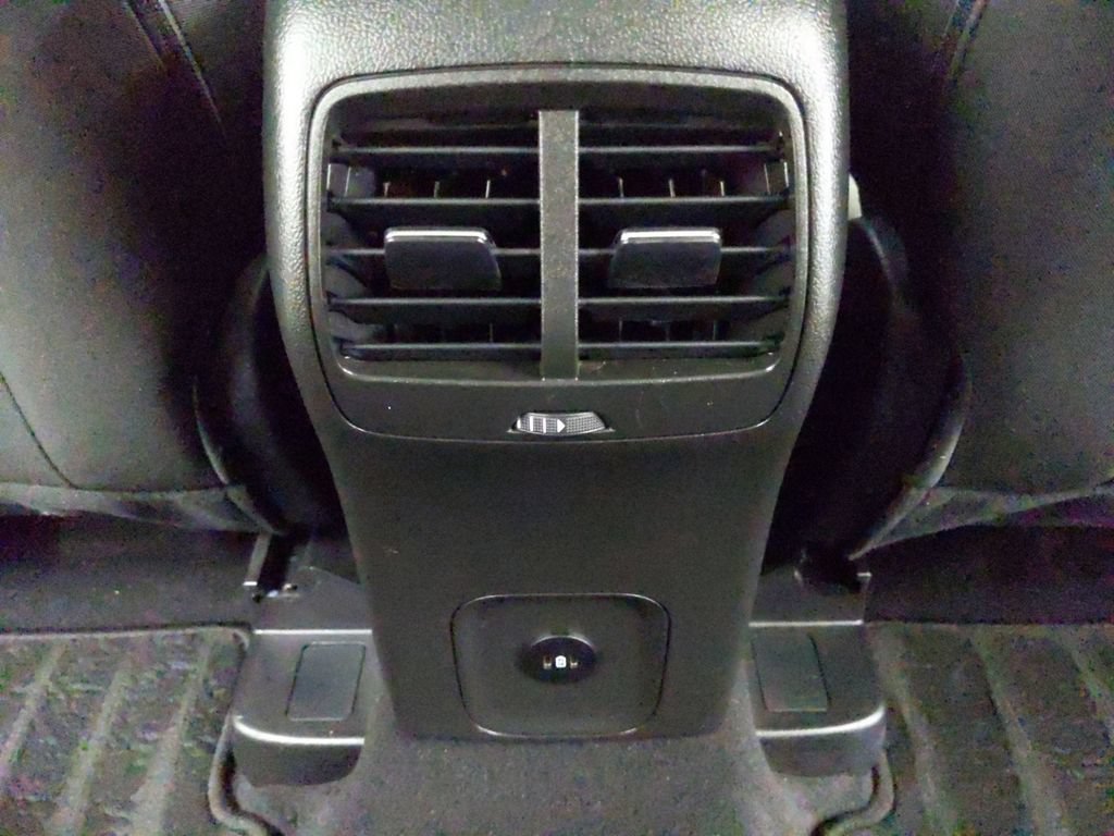 Certified 2024 Ford Escape Active FWD image 17