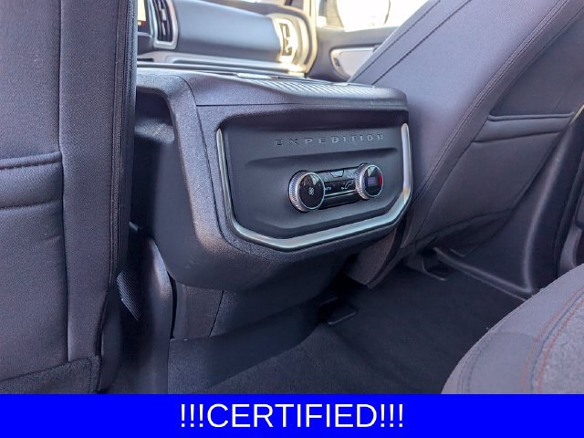 Certified 2025 Ford Expedition Active AWD/4WD image 19