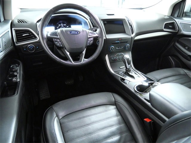 Certified 2017 Ford Edge SEL w/ Equipment Group 201A image 4