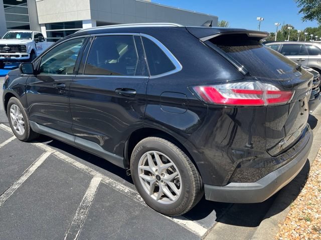 Certified 2024 Ford Edge SEL w/ Convenience Package AWD/4WD image 4