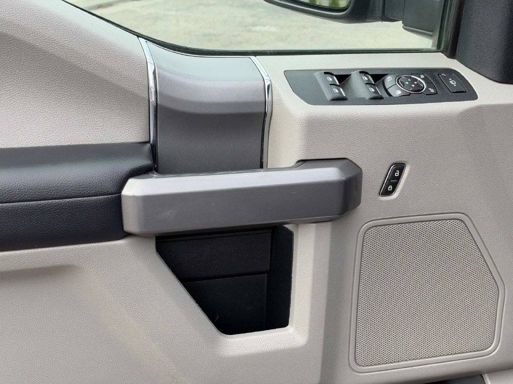 Certified 2021 Ford F250 XLT w/ XLT Premium Package AWD/4WD image 22