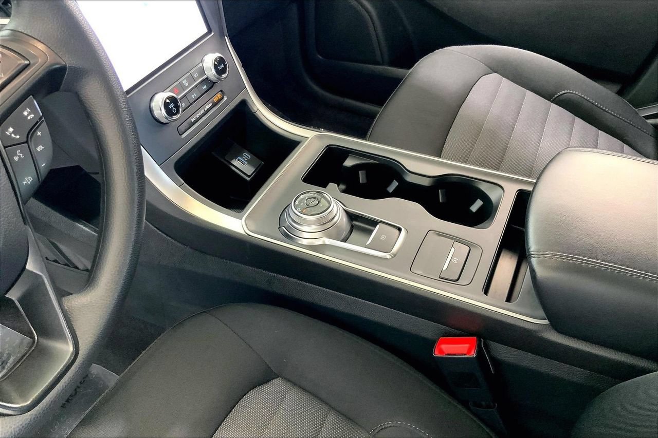 Certified 2024 Ford Edge SE AWD/4WD image 17