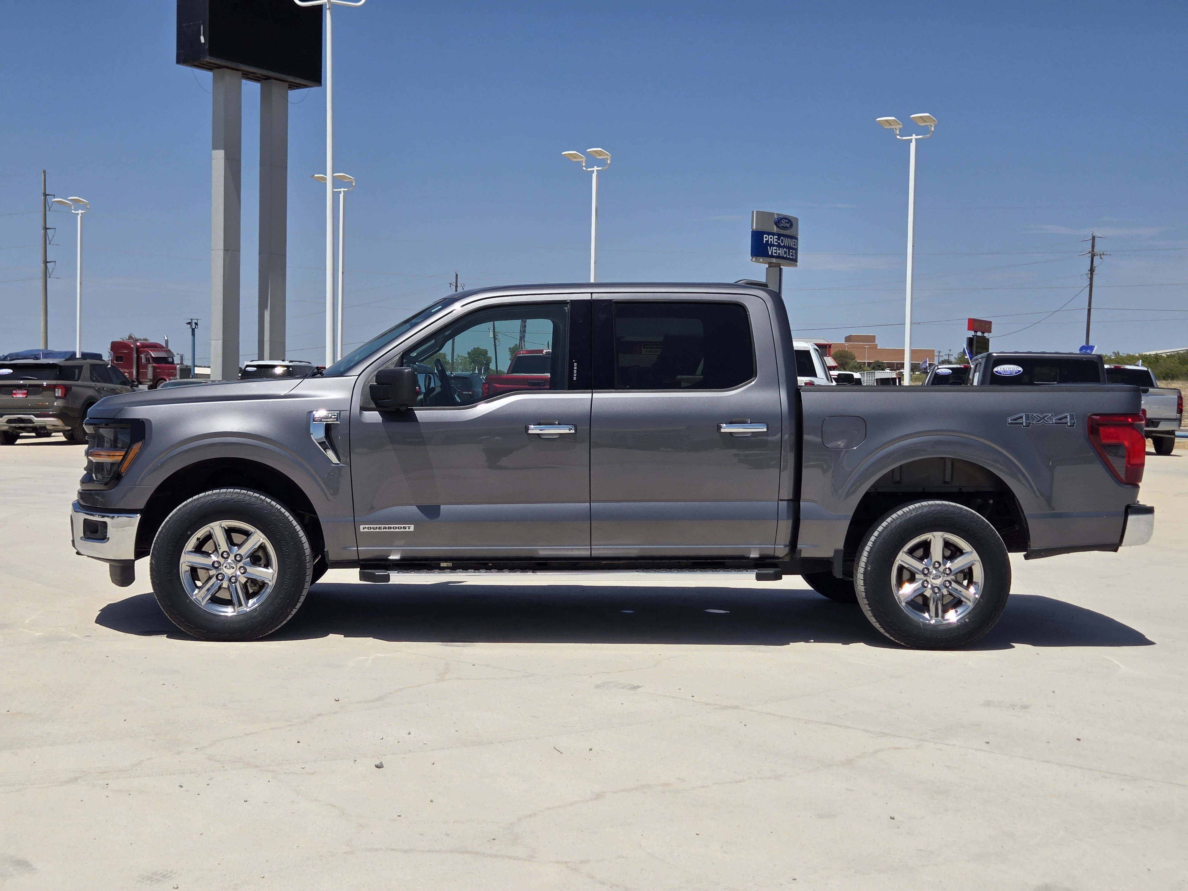 Certified 2024 Ford F150 XLT w/ Mobile Office Package AWD/4WD image 4