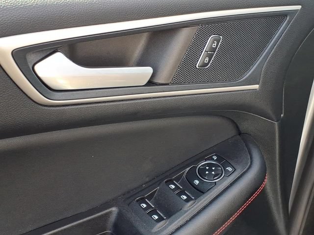 Certified 2023 Ford Edge ST-Line AWD/4WD image 16