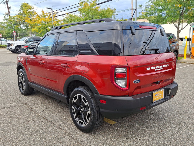 Certified 2024 Ford Bronco Sport Outer Banks AWD/4WD image 14